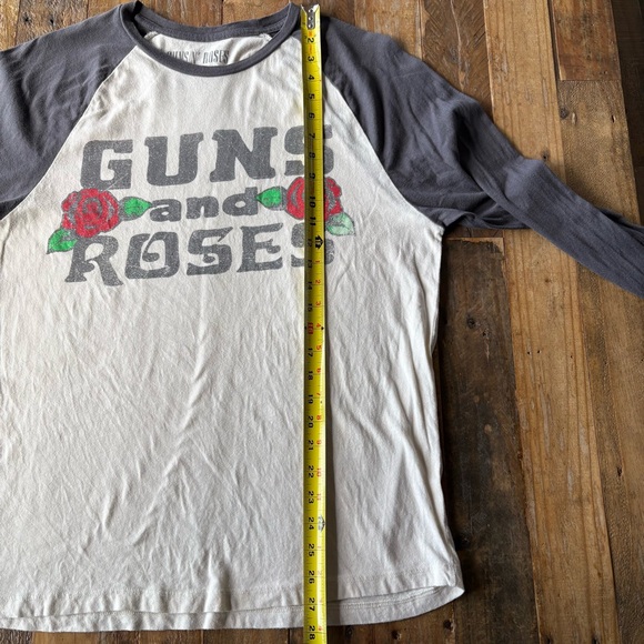Guns N’ Roses Raglan Style T-Shirt - Picture 13 of 14